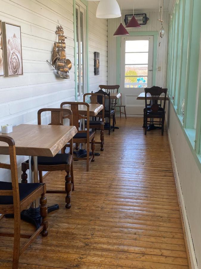 Auberge Presbytere Mont Lac-Vert Hébertville Eksteriør bilde